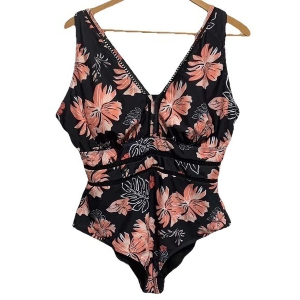 Tropical Floral One-Piece Swimsuit 4XL Black Peach Crochet Trim Summer Cruise